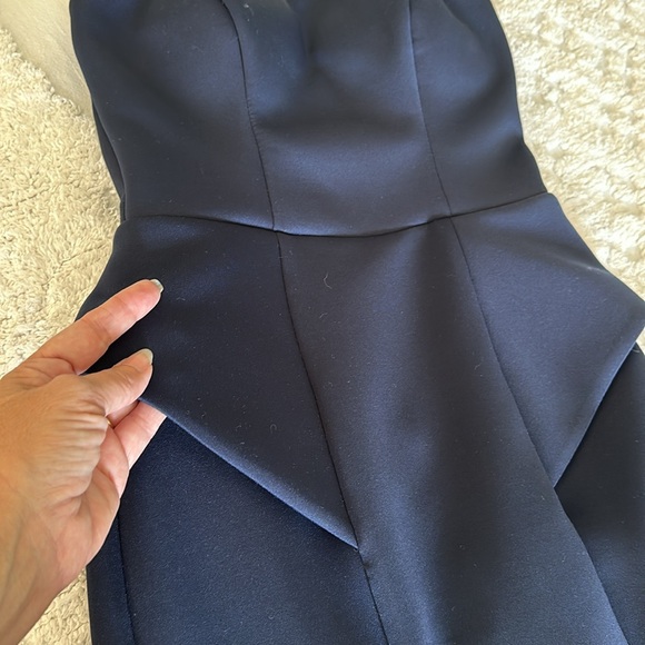 Prom dress size 1 strapless navy blue scuba like evening gown w/ peplums on hips - Picture 7 of 11